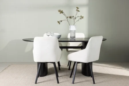 Rosie & Isolde Matstolar Beige + Ovala Matbord 180 x 90 Black