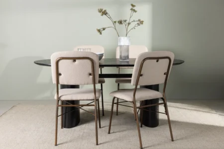 Seda & Isolde Matstolar Beige + Ovala Matbord 180 x 90 Black