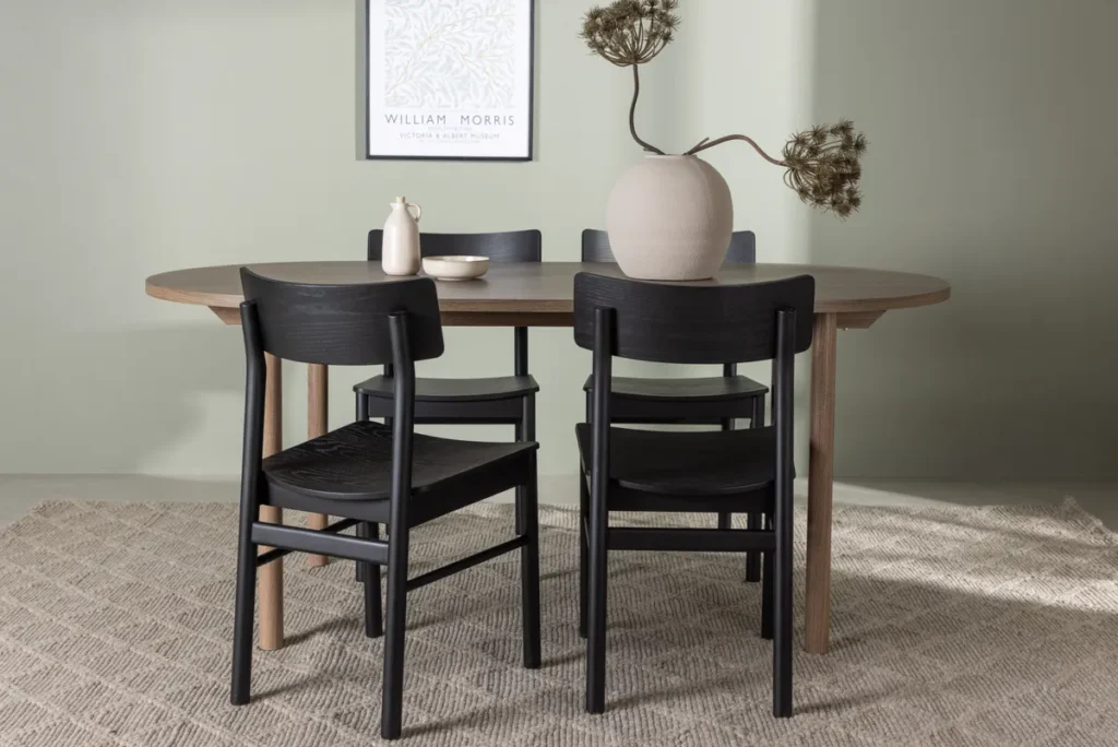 Montros & Andy Matstolar Black + Ovala Matbord 180 x 90 Nature
