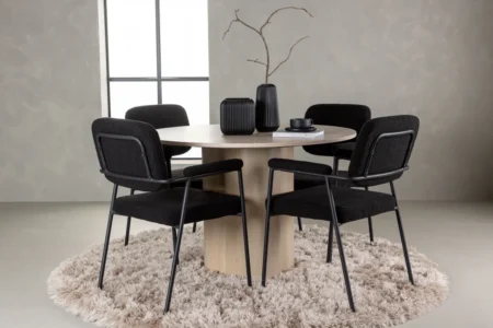 Olivia & Yesterday Runda Matbord ⌀110 Whitewash + Matstolar Black
