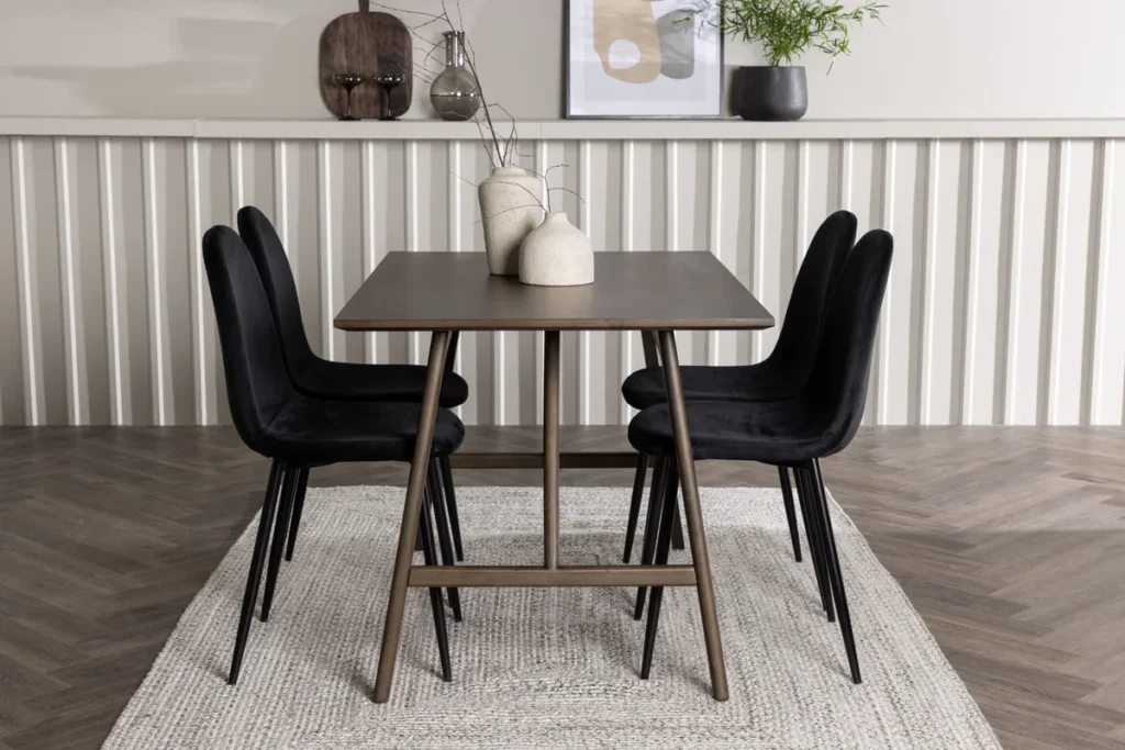 Polar & Kaseidon Matstolar Black + Rektangulära Matbord 120 x 80 Mörkbrun