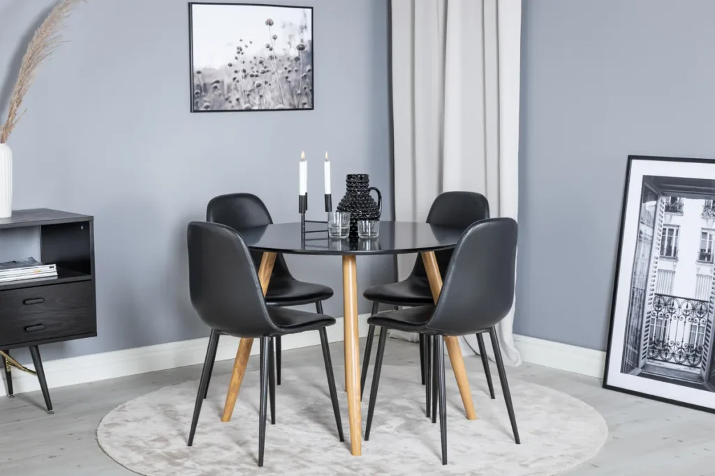 Polar & Plaza Matstolar Svart + Runda Matbord ⌀100 Svart