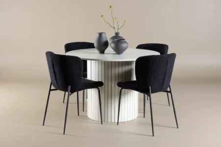 Modesto & Härön Matstolar Black + Runda Matbord ⌀110 White