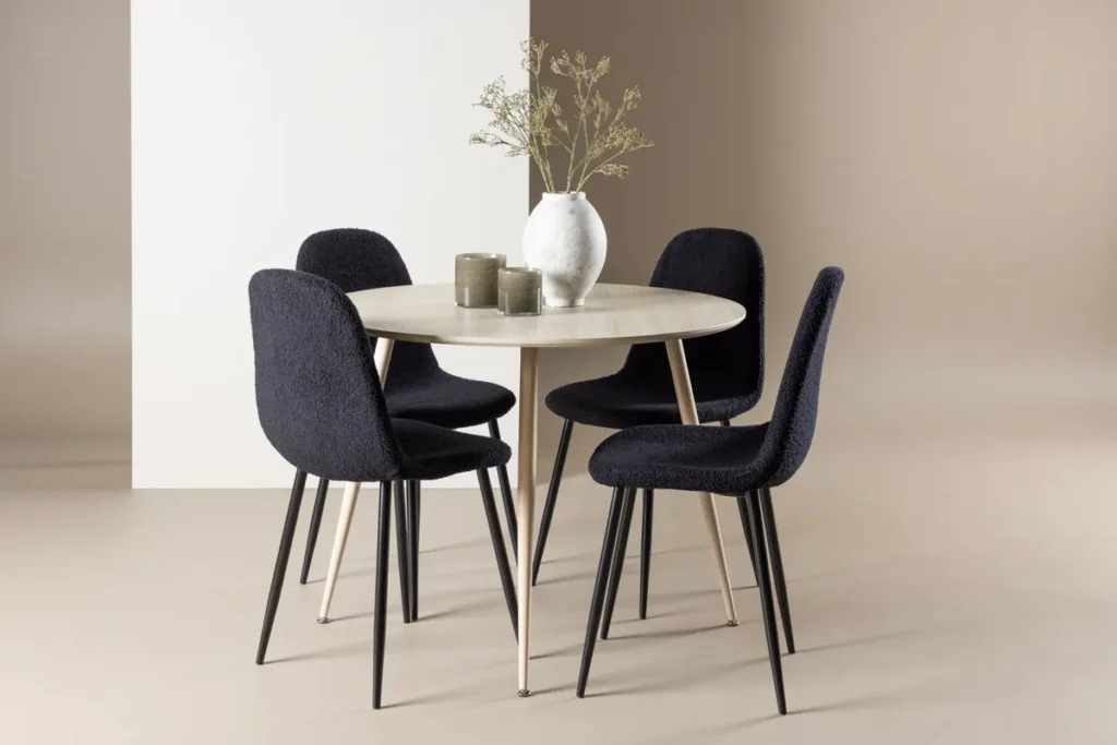 Polar & Plaza Matstolar Black + Runda Matbord ⌀100 Whitewash