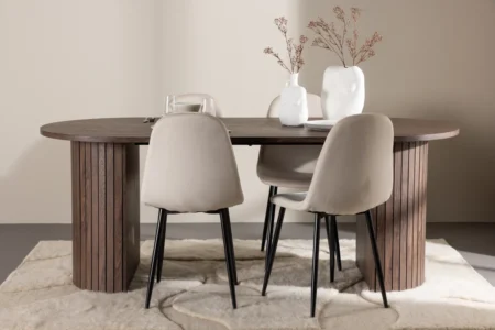 Polar & Härön Matstolar Beige + Ovala Matbord 200 x 90 Mocca