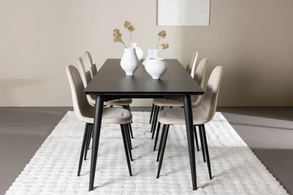 Polar & Ellis Matstolar Beige + Rektangulära Matbord 230 x 85 Black
