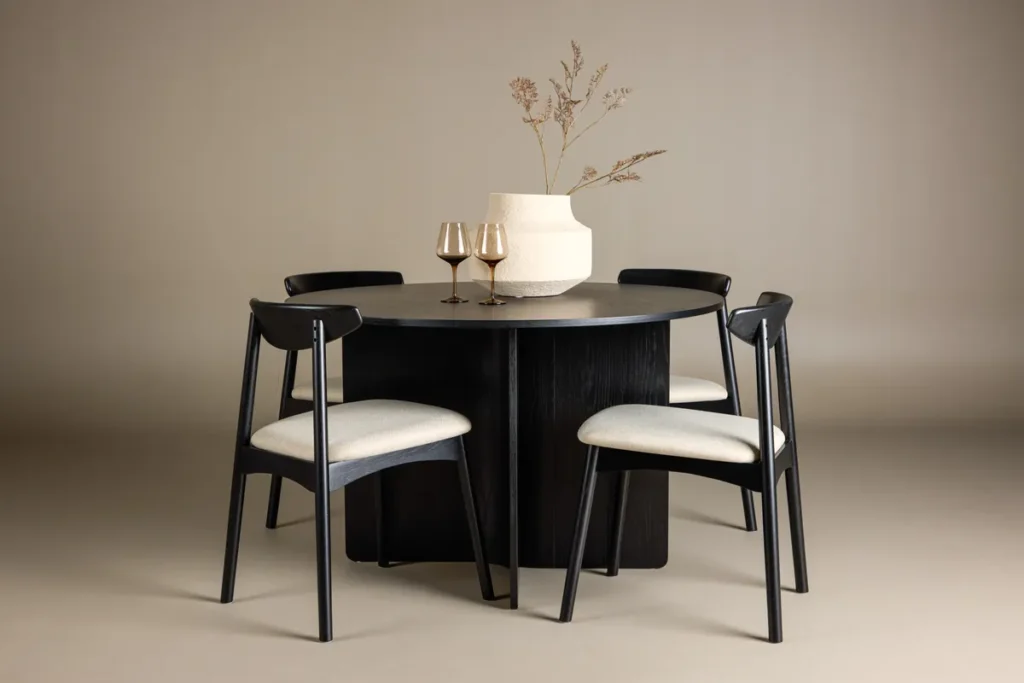 Ven & Tyresö Matstolar Black + Runda Matbord ⌀120 Black
