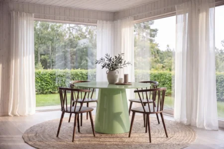 Bobby & Lanzo Matstolar Mocca + Runda Matbord Ø120 Light Green