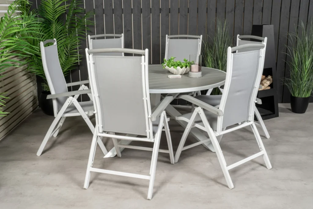 Parma & Albany Matbord ⌀140 + Positionsstolar Vit