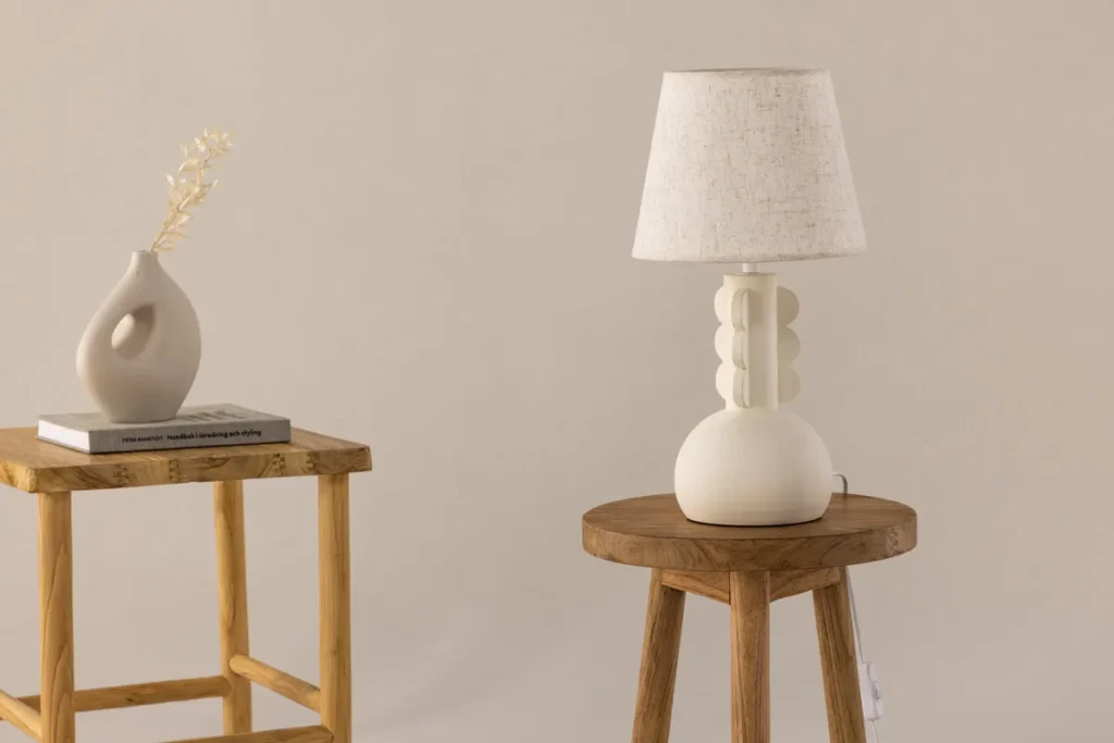 Mellerud Bordslampor Beige